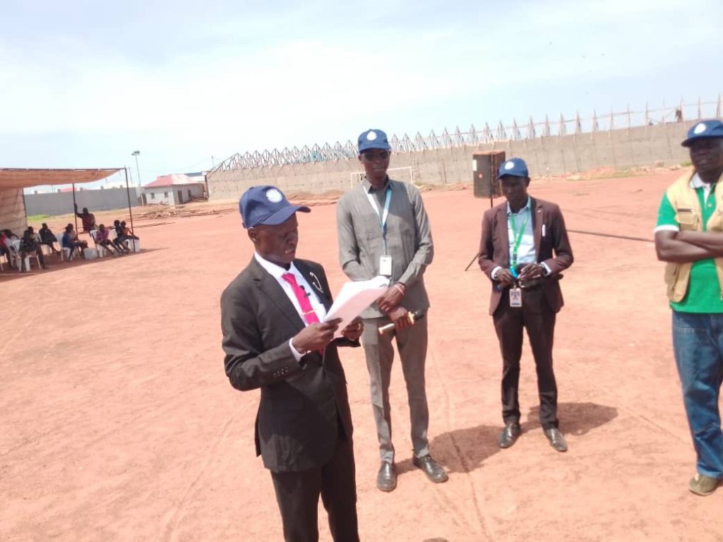 Warrap State High Elections Committee Chairperson Jacob Anei addresses the launch in Kuajok